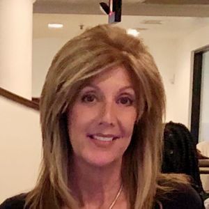 Meet your Posher, Pia